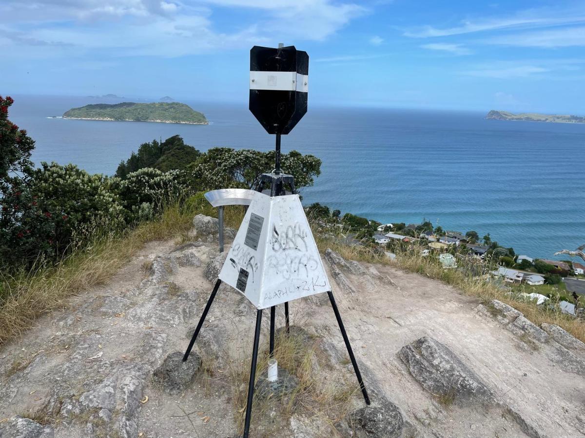 Вилла Tairua Treasure On Mount Paku Экстерьер фото